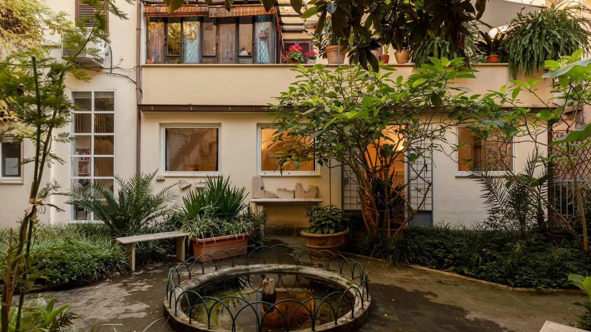 The Secret Loft Garden Apartment Rome
